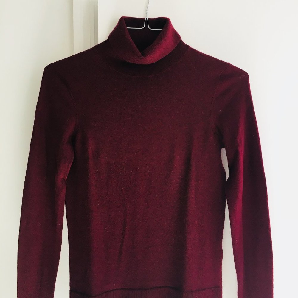 Turtleneck bordeaux Zalando Wool size M (EU 38)